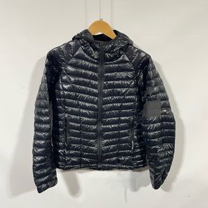 Mountain hardwear goose down puffer jacket